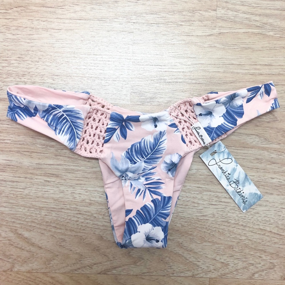Frankie’s Bikinis Malia Bottom in Hawaiian Blush